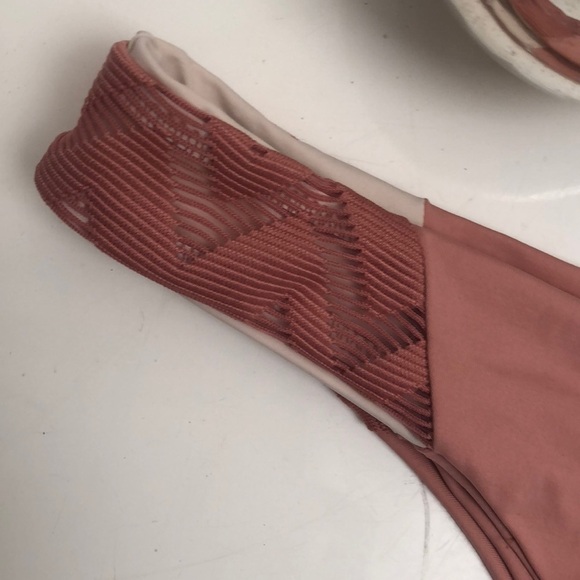 Tavik bikini bottoms size large - Picture 2 of 4